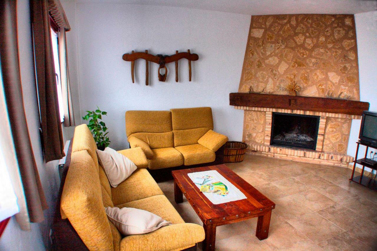 Casa Rural Ca'L Gonzalo Almazán Eksteriør bilde